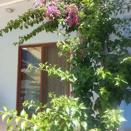 Aparthotel Dantel Sahil